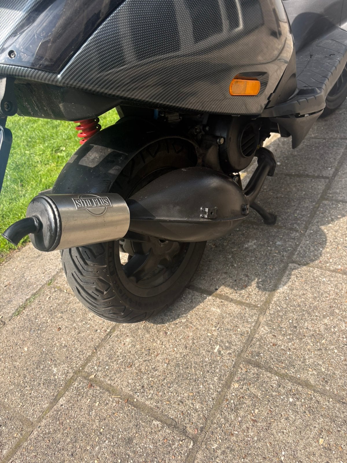 Sito plus uitlaat, Ophalen, Zo goed als nieuw, Uitlaat, Piaggio