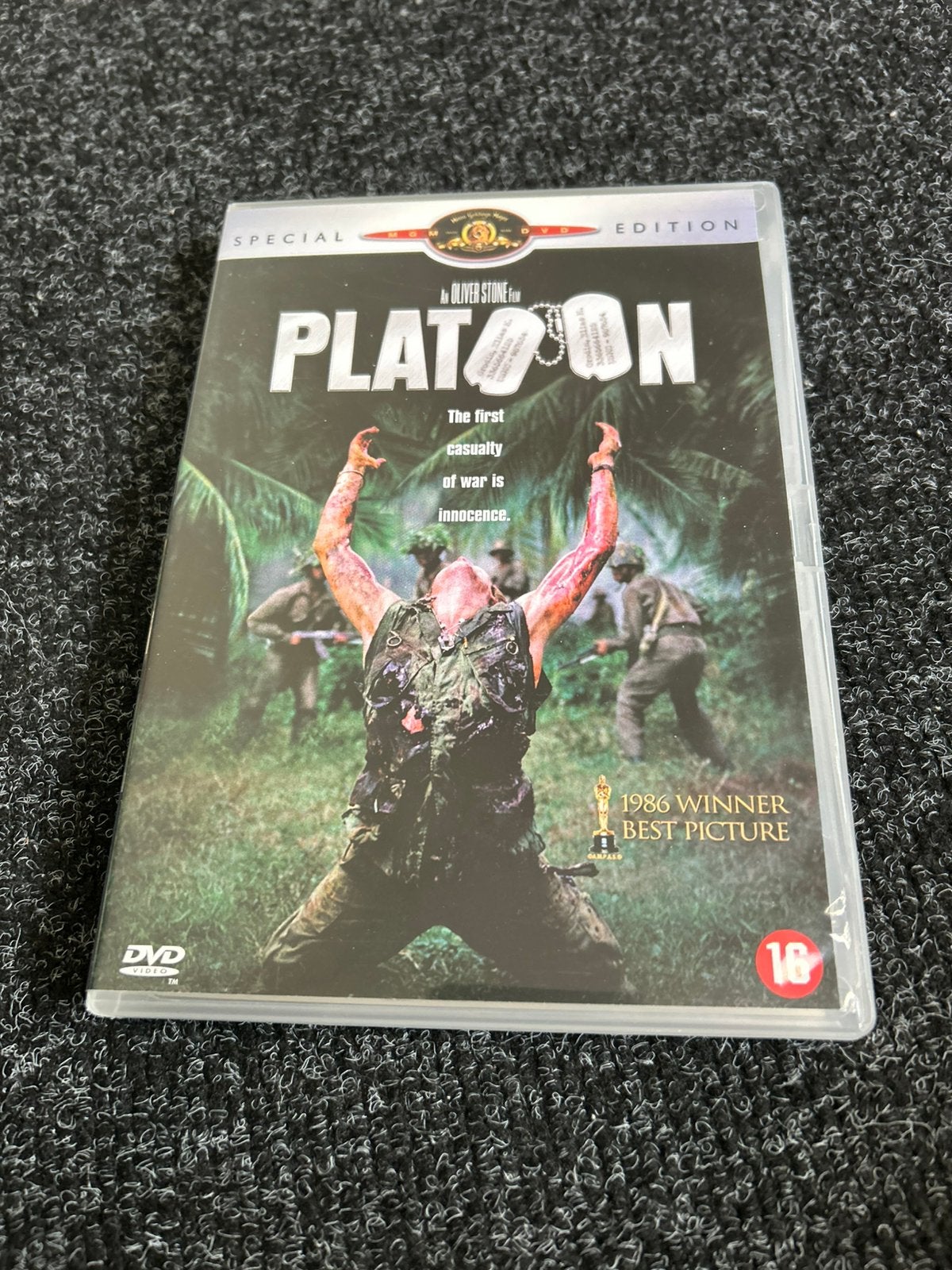 Platoon op dvd, Alle leeftijden, Ophalen of Verzenden, Gebruikt, Actie en Avontuur
