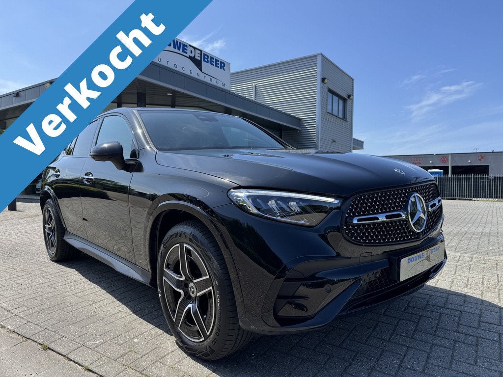 Mercedes-Benz GLC Coupé 300e 4MATIC AMG Line exclusive leer, Automaat, 12 maanden, 2240 kg, Gebruikt
