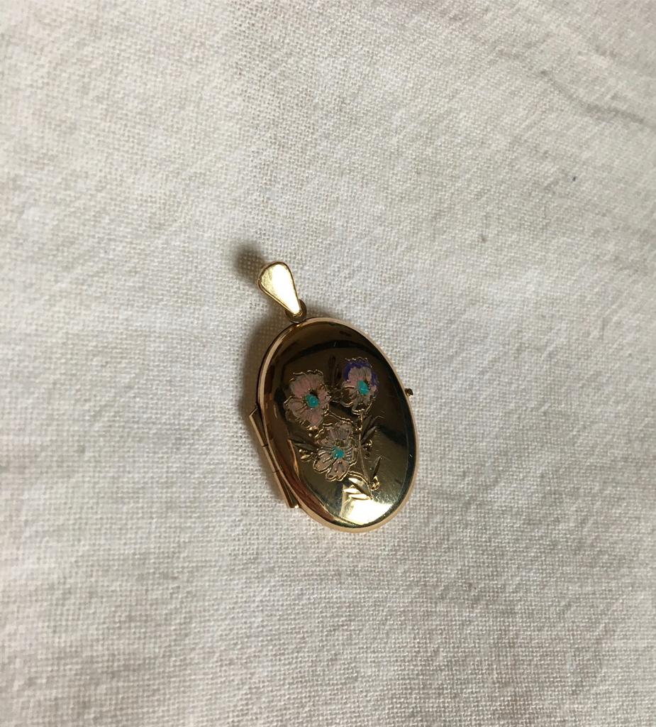 Vintage medaillon goud bloemen 9k, Sieraden, Tassen en Uiterlijk, Kettinghangers, Verzenden, Zo goed als nieuw, Goud