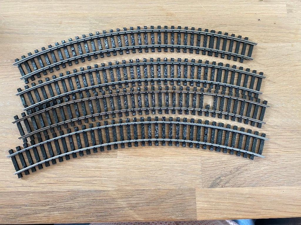 4 HO gebogen rails Jouef 470 R=325 R=12 3/4, Gelijkstroom, Jouef, Rails, Ophalen of Verzenden