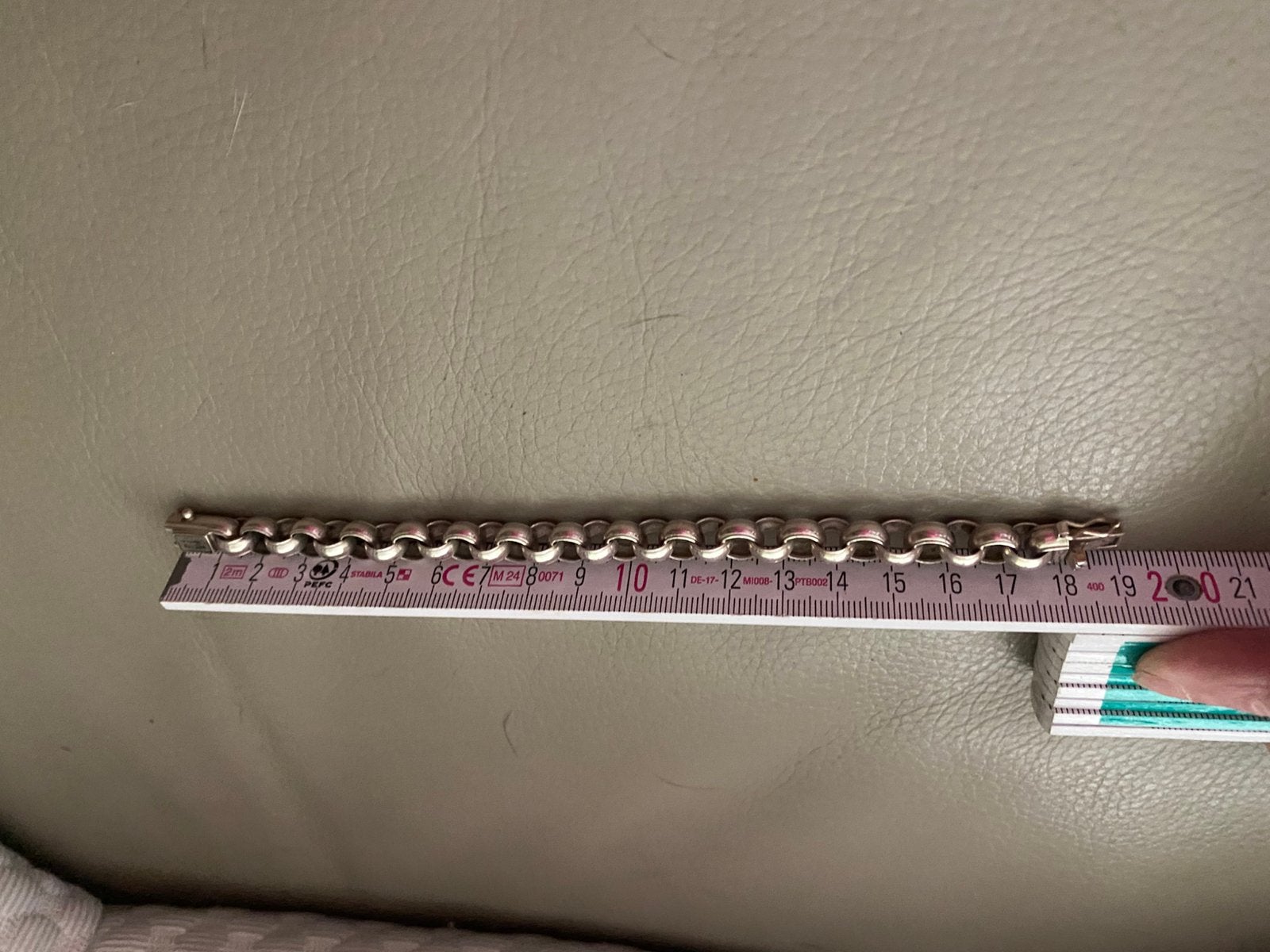 Buddha to Buddha armband open batul maat 18, Ophalen of Verzenden, Zo goed als nieuw, Zilver