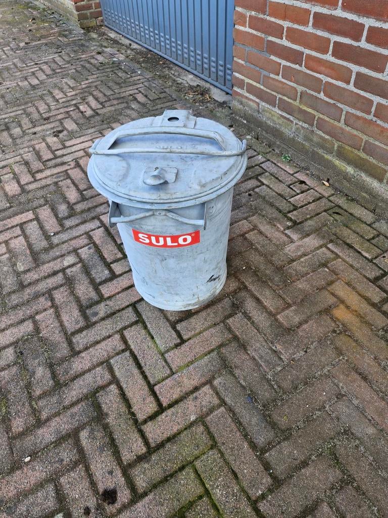 Gave zinken prullenbak, Ophalen of Verzenden, Gebruikt
