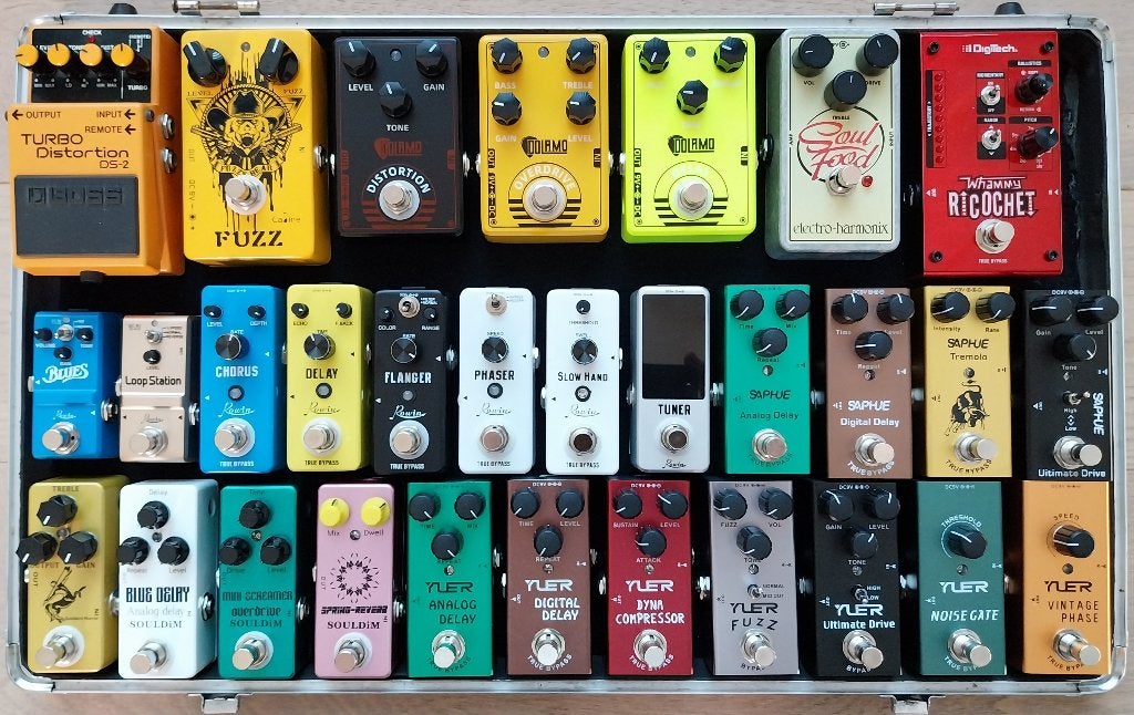 Gitaar effect pedalen + Patchkabels + Footswitch Toppers, Muziek en Instrumenten, Effecten, Ophalen of Verzenden, Zo goed als nieuw