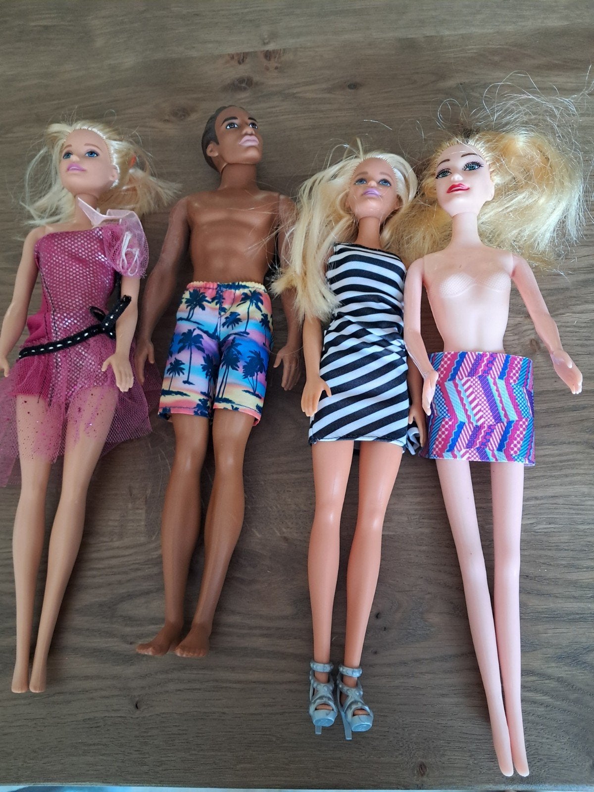 Vier barbies, Ophalen, Gebruikt, Barbie