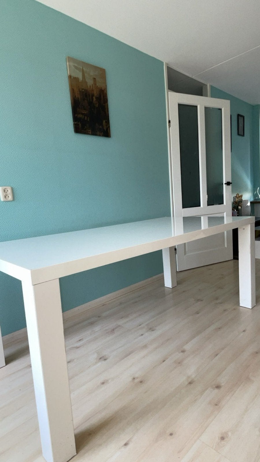 Witte eettafel, modern design, Ophalen, Gebruikt, 50 tot 100 cm, Vier personen