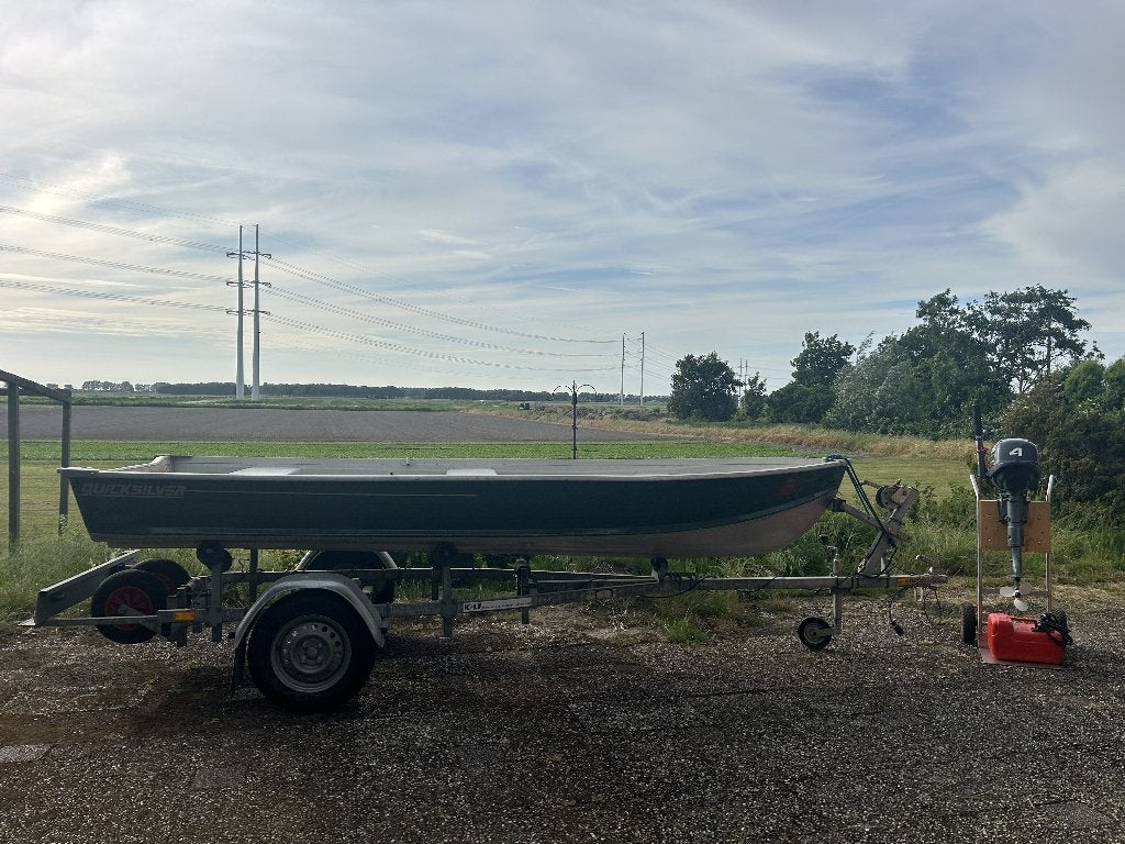 Quicksilver 410SL incl. trailer en Yamaha buitenboordmotor, Watersport en Boten, Vis- en Consoleboten, Ophalen, Gebruikt, Tot 10 pk