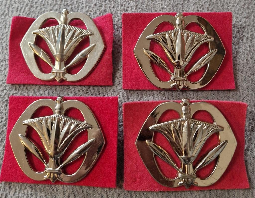 Baretemblemen Administratie., Verzamelen, Ophalen of Verzenden, Landmacht, Nederland, Embleem of Badge