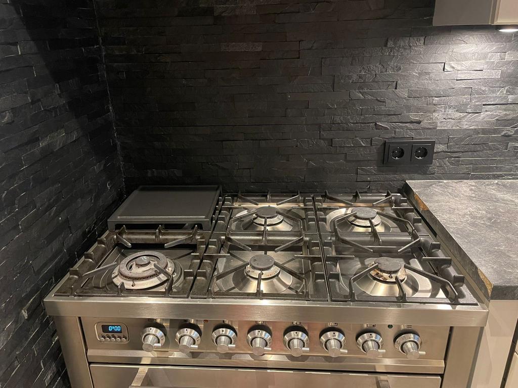 Vrijstaand gasfornuis 90cm met 6 pitten en grote oven, Gebruikt, 60 cm of meer, Ophalen of Verzenden, Gas