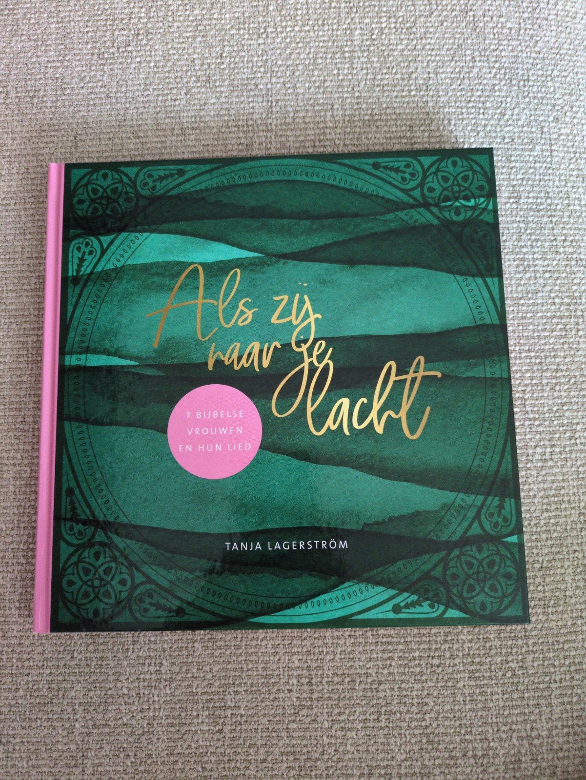 Tanja Lagerström - Als zij naar je lacht  (als nieuw), Boeken, Godsdienst en Theologie, Tanja Lagerström, Christendom | Protestants