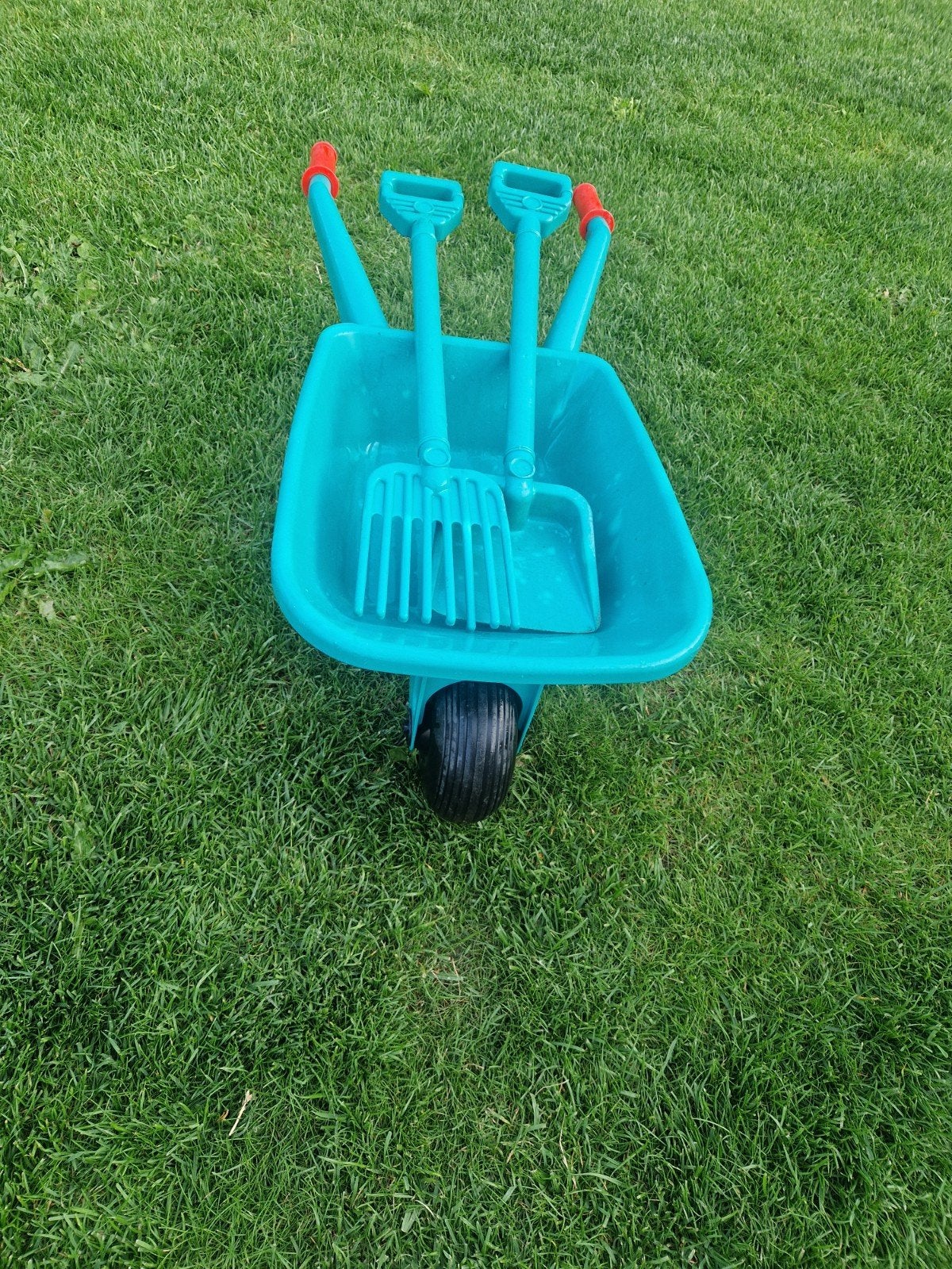 Bosch kinder kruiwagen met schep en hark, Ophalen