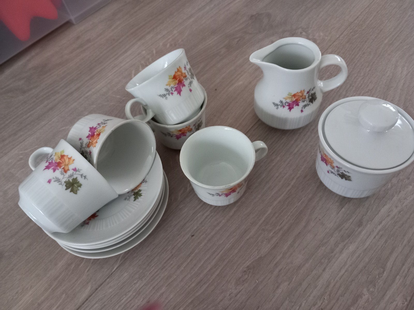 Vintage  kinder-theeservies met bloemmotief, Ophalen, Porselein, Kop en/of schotel