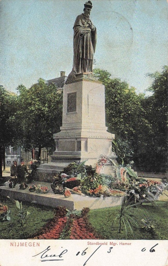 702-260-019 Nijmegen Standbeeld Mgr Hamer, Verzamelen, Verzenden, Voor 1920, Gelderland