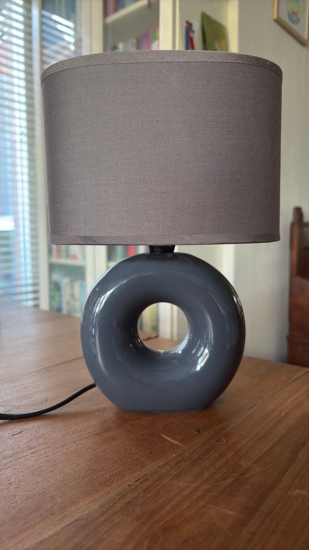 Tafel of bed lampje, Huis en Inrichting, Grijs, Ophalen, Zo goed als nieuw, Keramiek