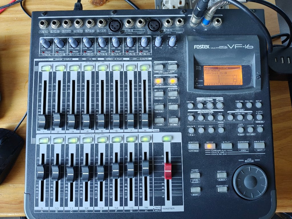 Fostex VF16 en Fostex VF160, Ophalen, Gebruikt, 10 tot 20 kanalen
