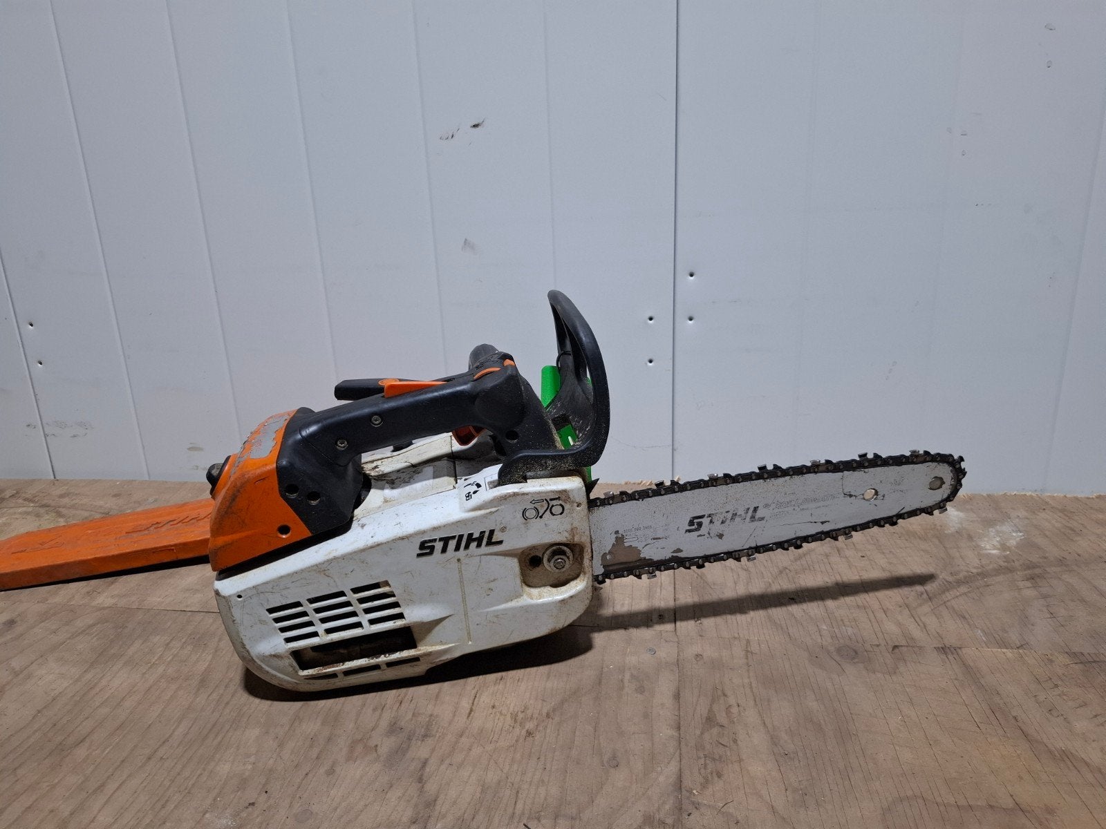 Stihl ms 201t tophendel motorzaag, Doe-het-zelf en Verbouw, Gereedschap | Zaagmachines, Ophalen, Gebruikt, 70 mm of meer, Kettingzaag