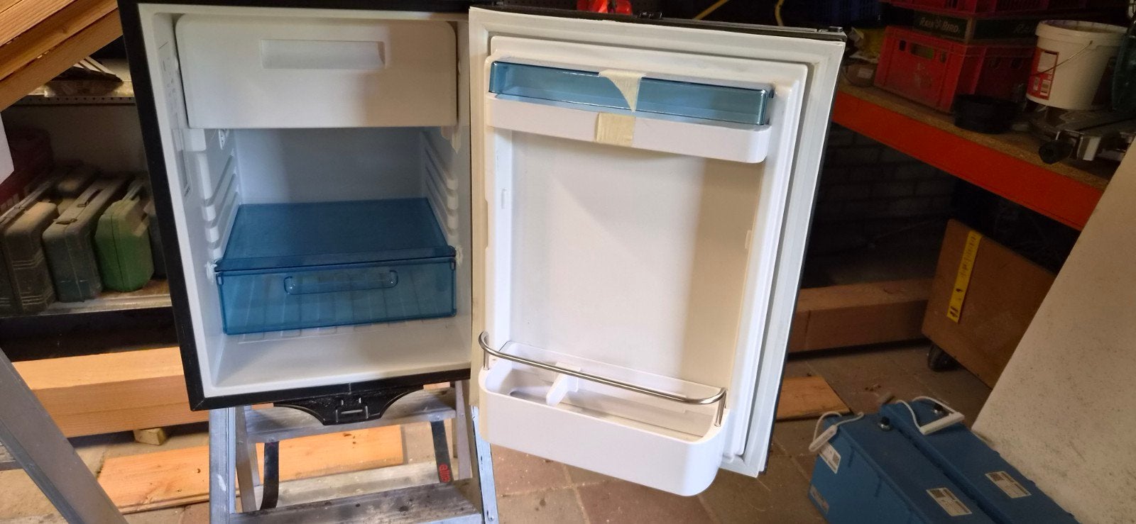 koelkastje br 38 cm hoogte 52 cm, Ophalen, Zo goed als nieuw