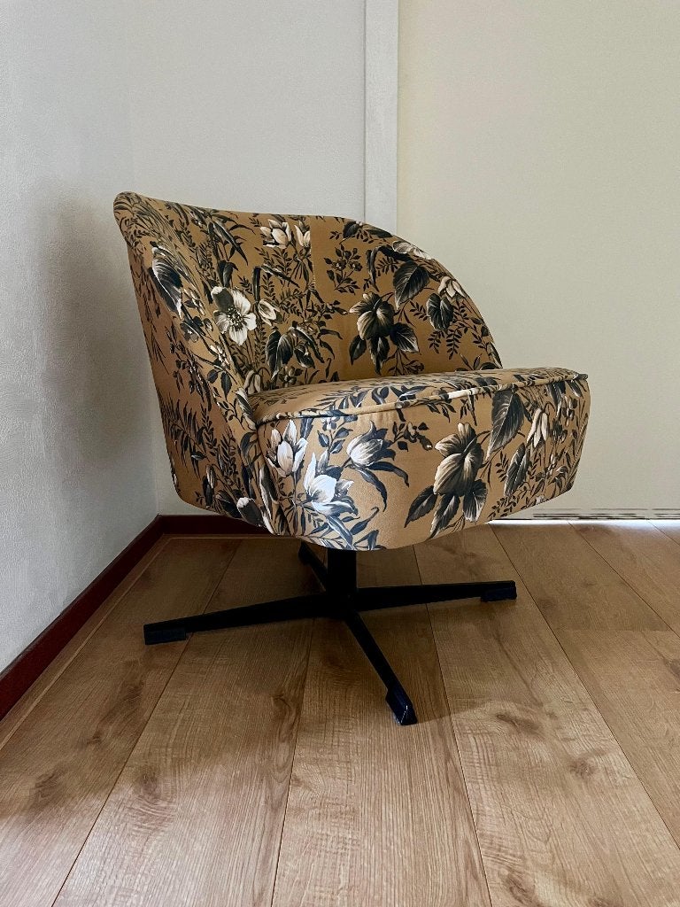 WOOOD Vogue fauteuil velvet poppy mosterd, Ophalen, Minder dan 75 cm, Stof, 50 tot 75 cm
