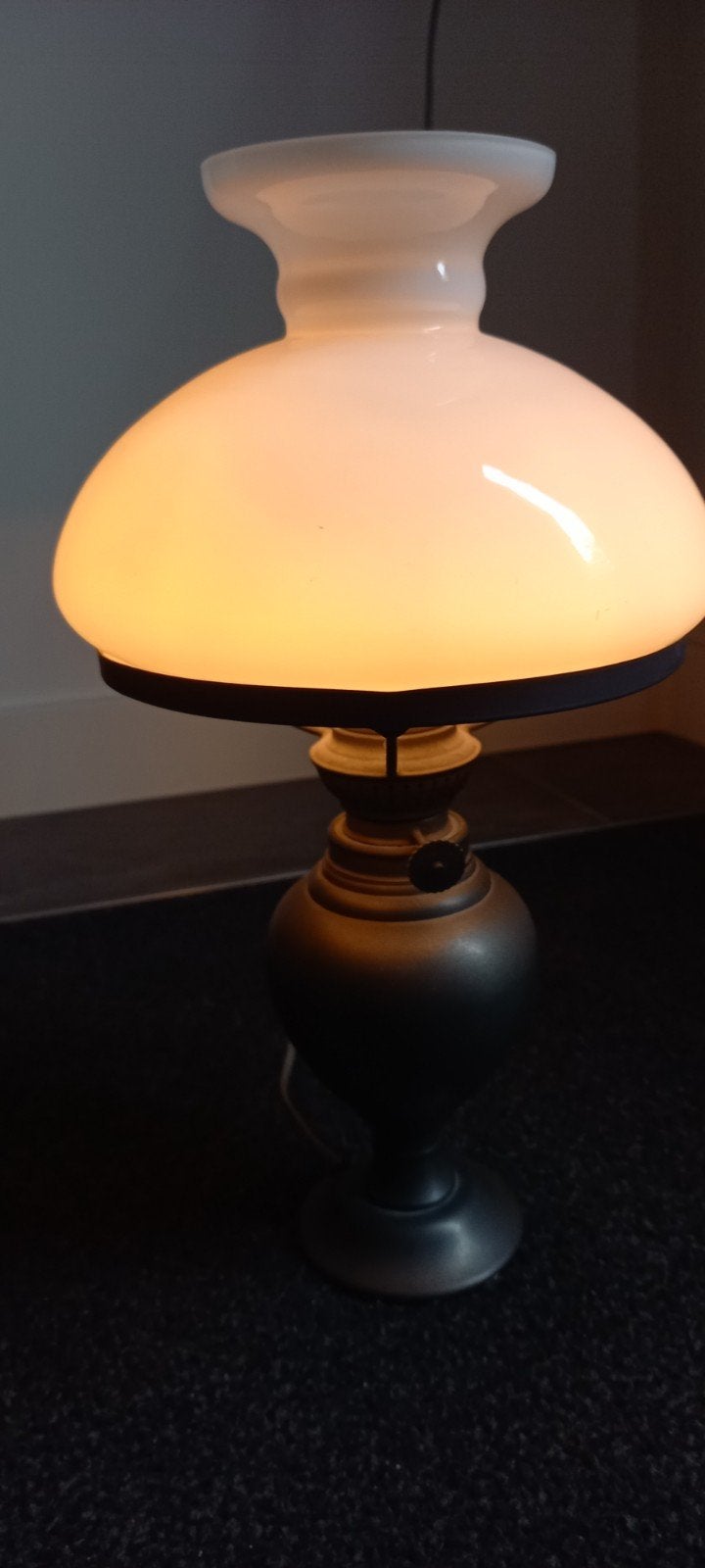 Staande olielamp (elektrisch), Ophalen