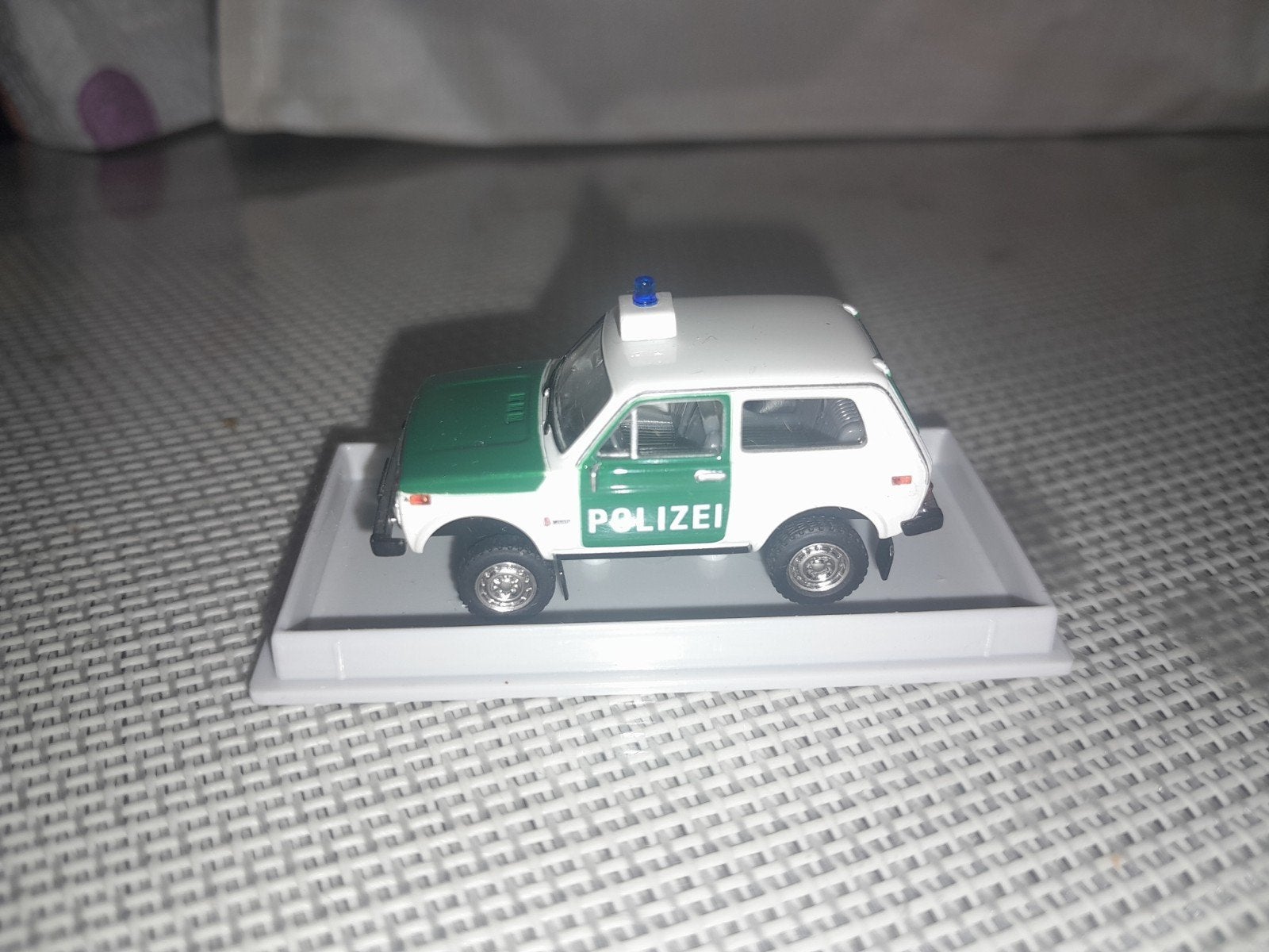 Brekina lada, Hobby en Vrije tijd, Ophalen of Verzenden, Bus of Vrachtwagen, Brekina