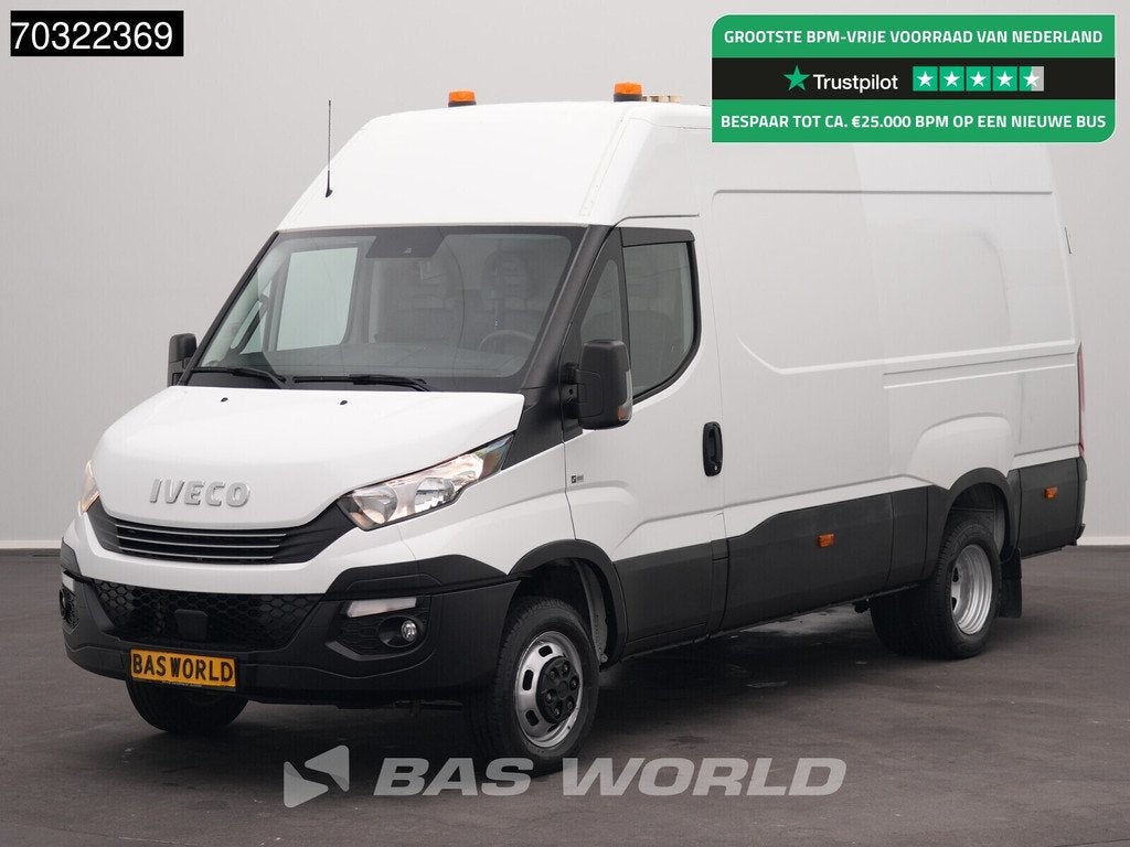 Iveco Daily 50C18 3.0L Automaat Dubbellucht L2H2 3,5t Trekha, Auto's, Bestelauto's, Automaat, Gebruikt, Euro 6, 4 cilinders