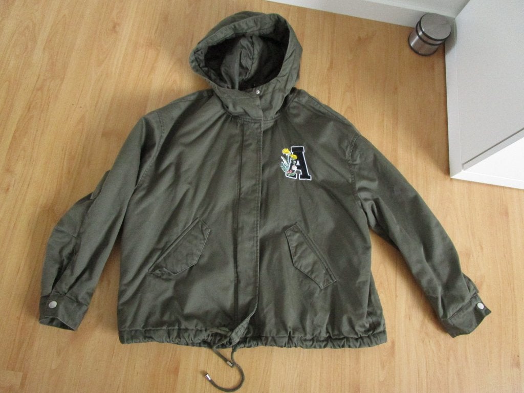 H&M Divided - legergroene jas maat 36, H&M Divided, Ophalen of Verzenden, Zo goed als nieuw, Maat 36 (S)