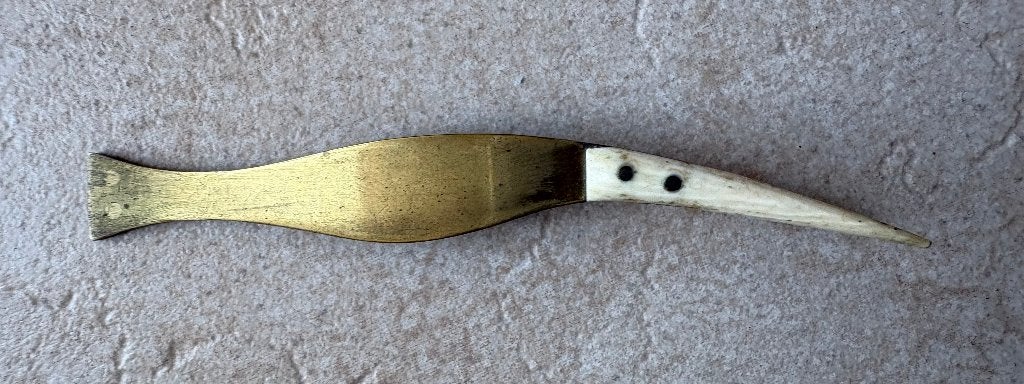 Antiek pincet, messing met been, Ophalen of Verzenden