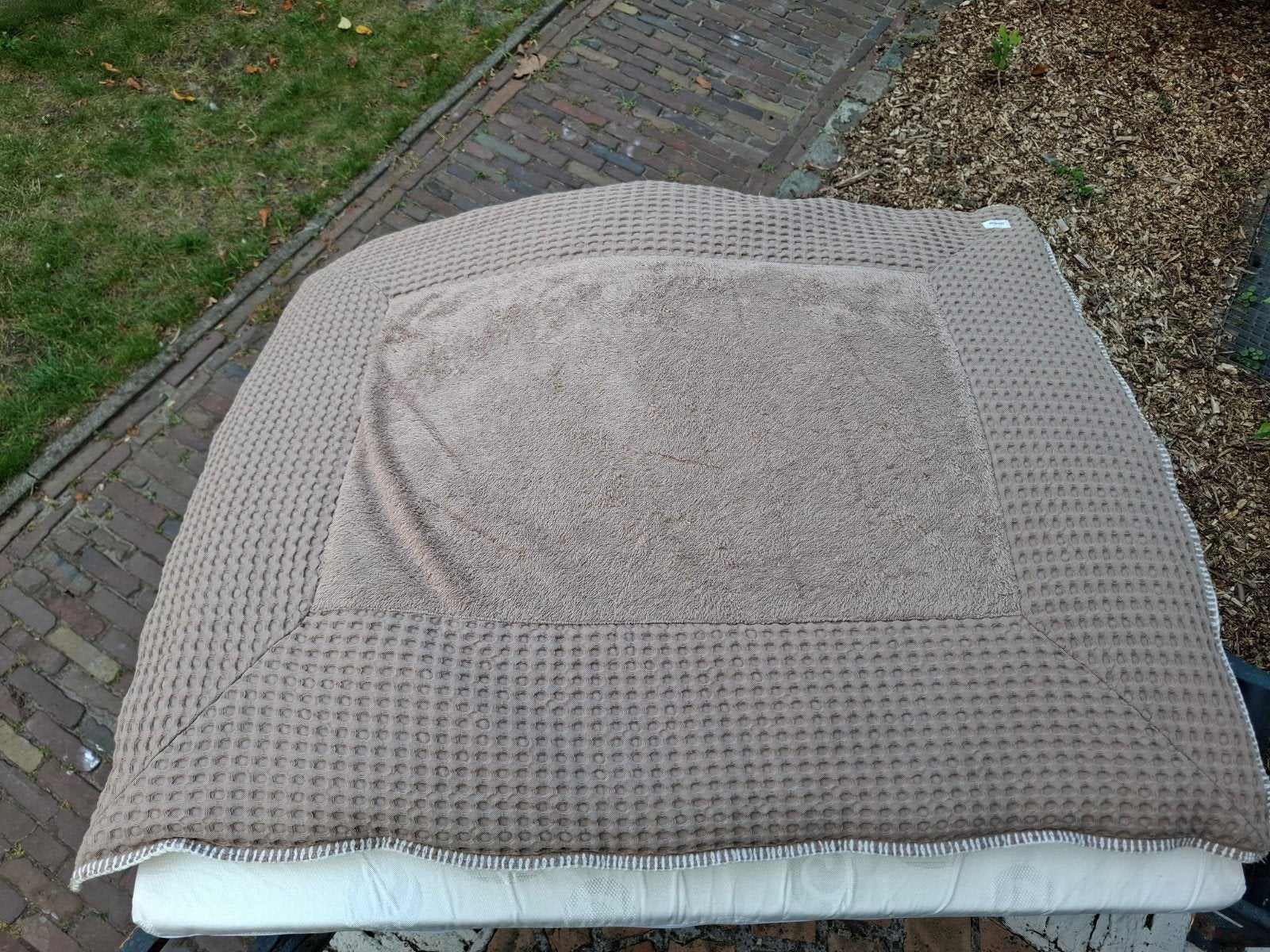 Boxkleed, boxmatras en overtrekhoes 100x78cm, Ophalen of Verzenden, Zo goed als nieuw, Rechthoekig, Boxkleed