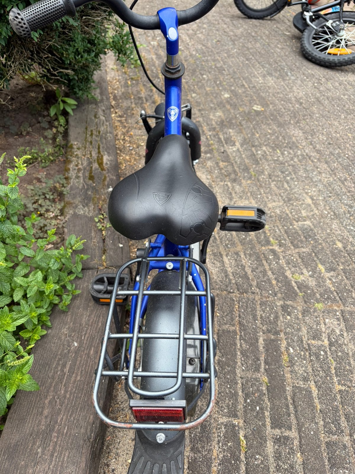 Alpina Vabber kinderfiets - Blauw, 12 inch met zijwieltjes, Ophalen, Gebruikt, Minder dan 16 inch, Zijwieltjes