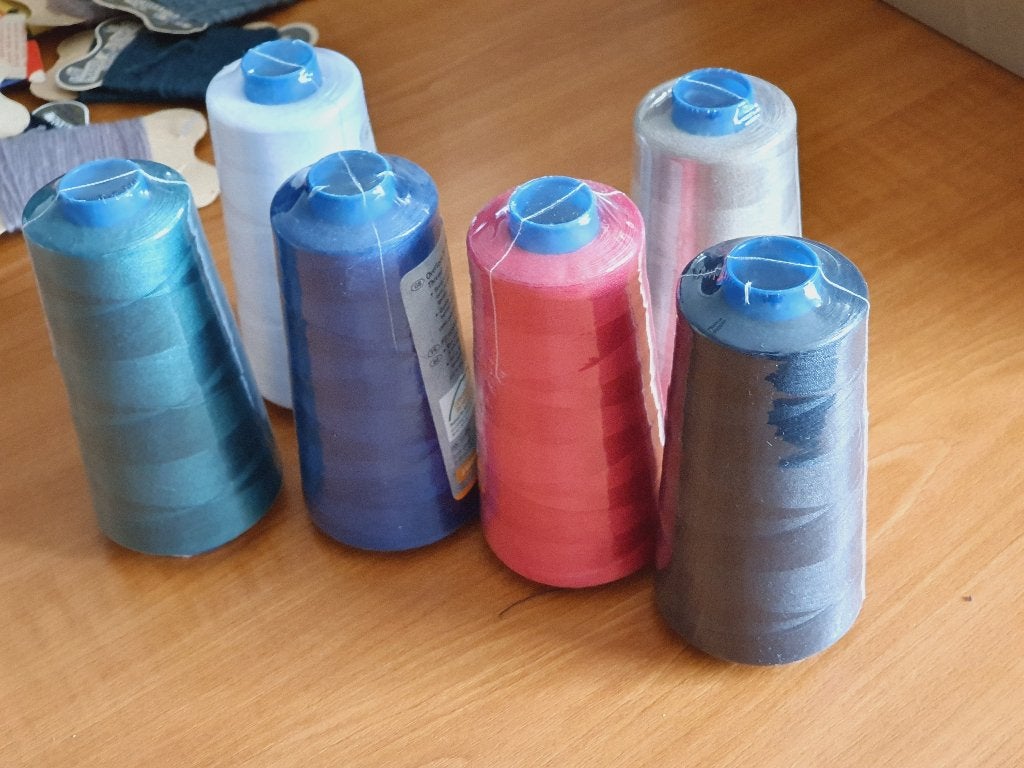 6 STUKS NAAI MACHINE GAREN, Ophalen of Verzenden, Nieuw, Garen of Naald(en)