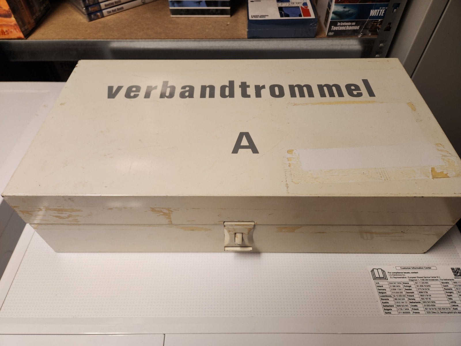 verbanddoos, Ophalen