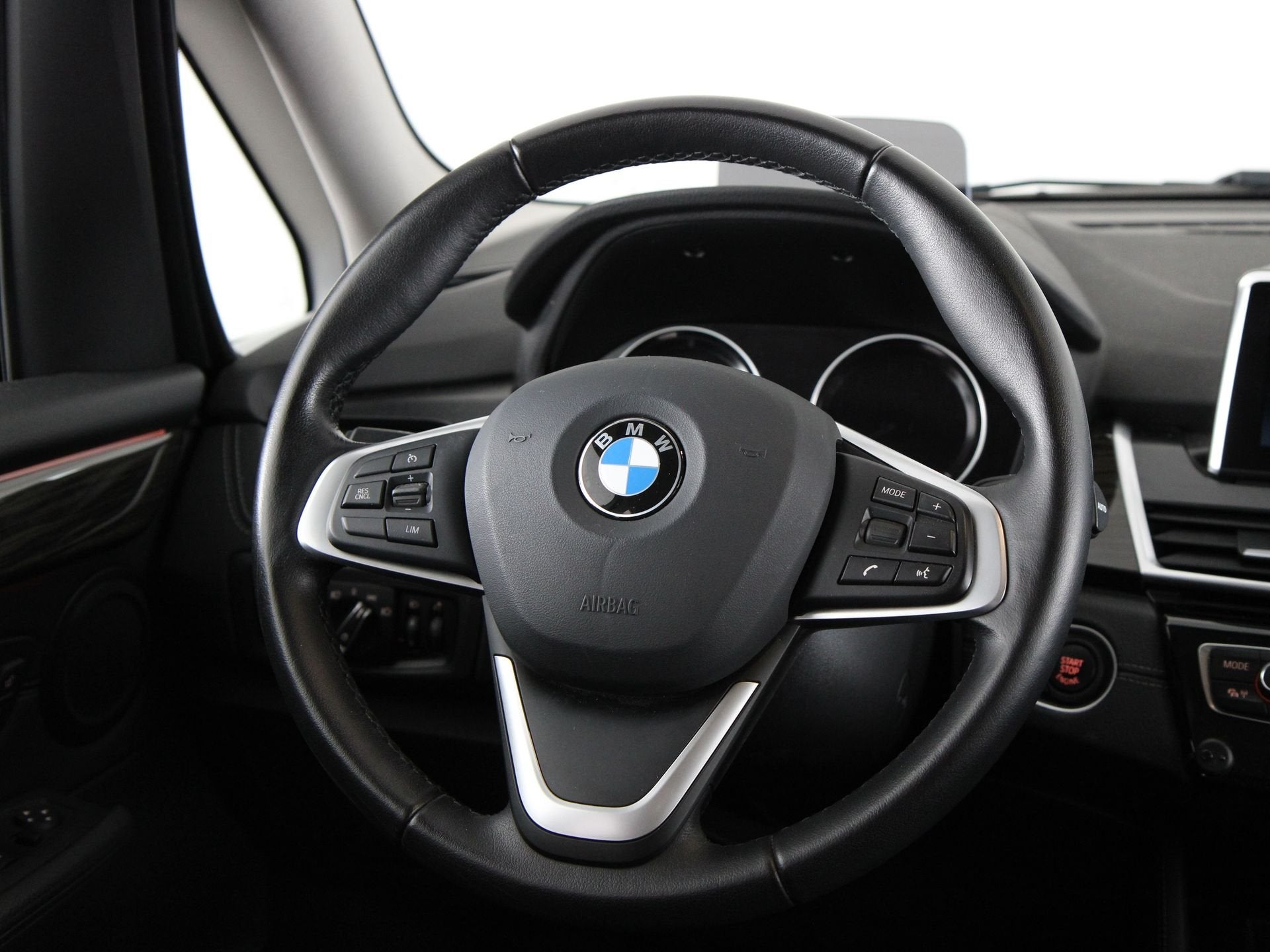 BMW 2 Serie 216i Gran Tourer 7p. Luxury Line (bj 2022), Auto's, Voorwielaandrijving, Dealer onderhouden, Gebruikt, 7 stoelen
