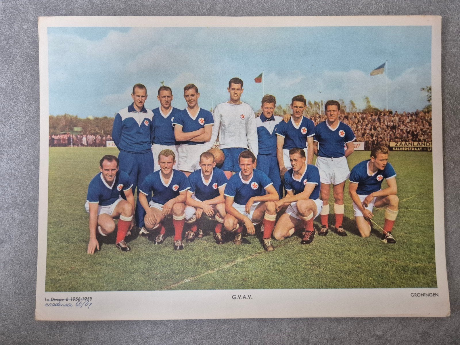 Voetbalplaat Esso 1958/59 G.V.A.V, Verzamelen, Sportartikelen en Voetbal, Ophalen of Verzenden, Poster, Plaatje of Sticker