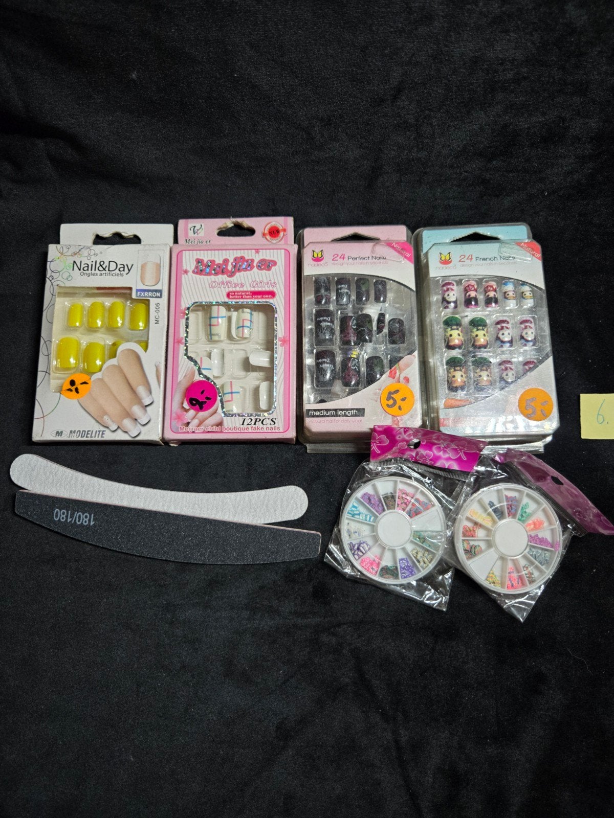 Grote set nepnagels, nagelvijlen en nageldecoratie, Ophalen of Verzenden