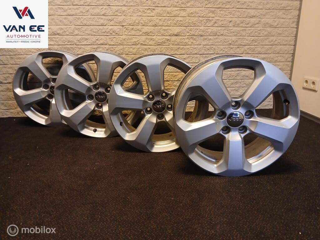 Jeep 18 inch Velgen OEM 5x110 Compass | Renegade | Cherokee, Auto-onderdelen, Banden en Velgen, 18 inch, Gebruikt, Jeep, Velg(en)