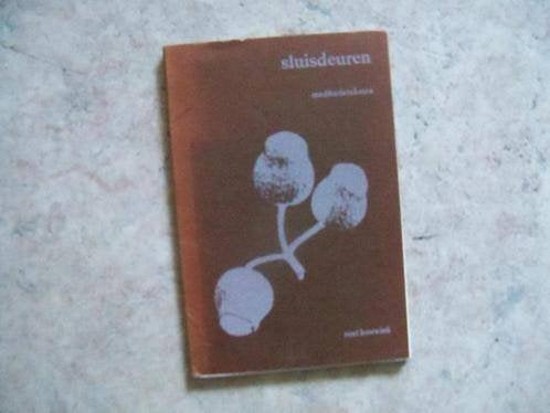 Sluisdeuren. Meditatieve teksten, Boeken, Spiritualiteit algemeen, Overige typen, Ophalen of Verzenden, Zo goed als nieuw