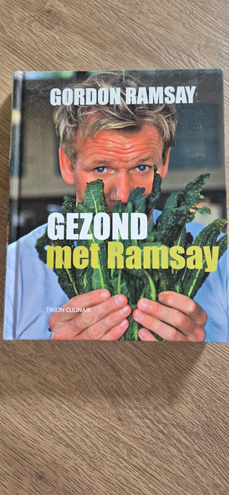 Gezond met Ramsay - Gordon Ramsay kookboek, Boeken, Ophalen of Verzenden, Gelezen, Dieet en Voeding, Gordon Ramsay
