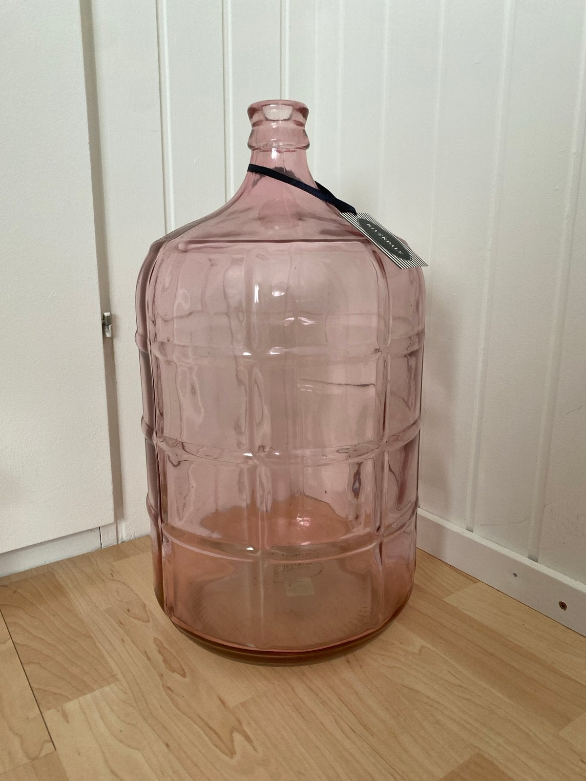 Roze Riverdale vaas 50cm hoog, Ophalen, Zo goed als nieuw, Roze, Glas