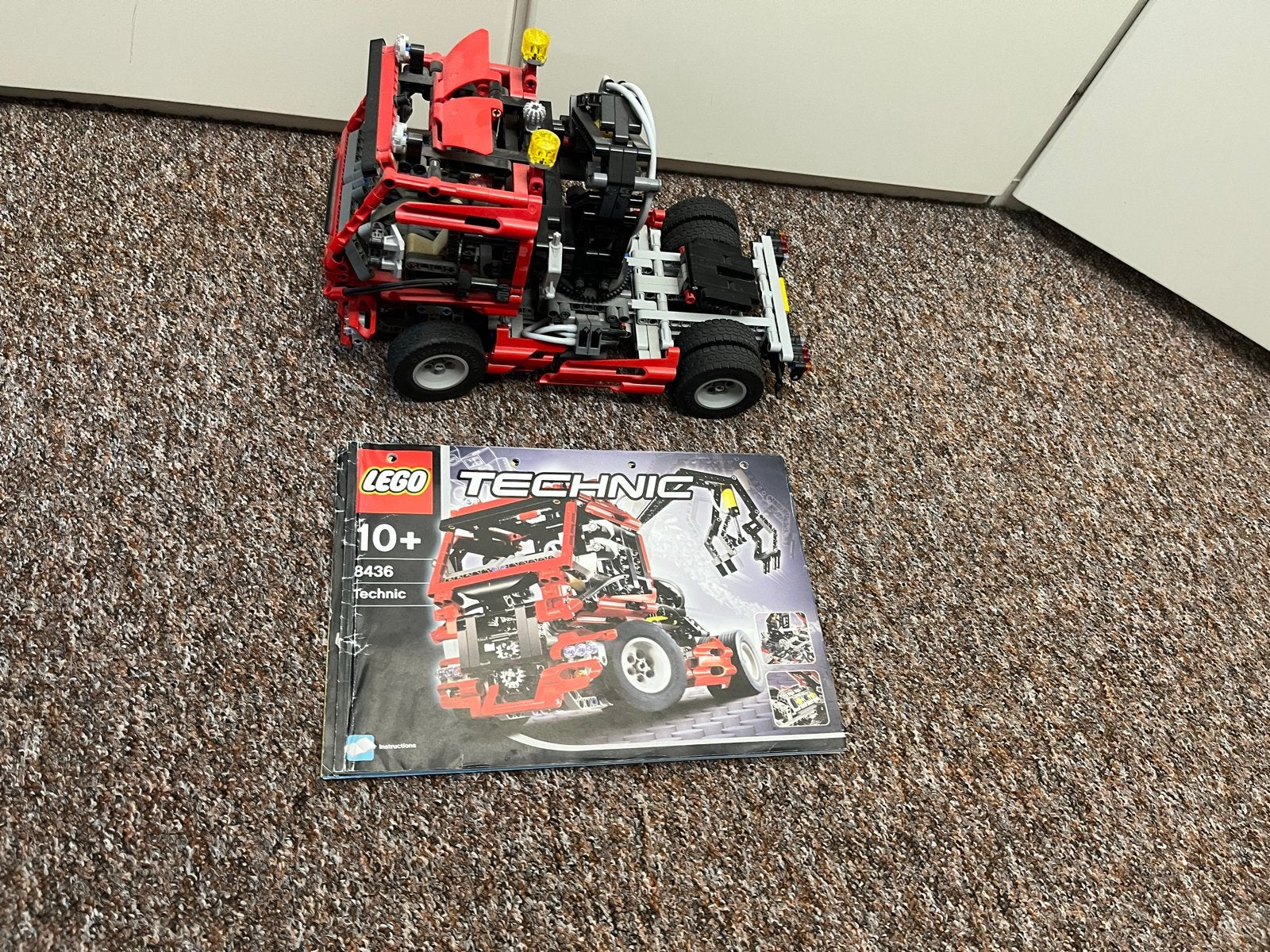LEGO Technic 8436 Vrachtwagen met kraan, Ophalen, Gebruikt, Lego, Complete set