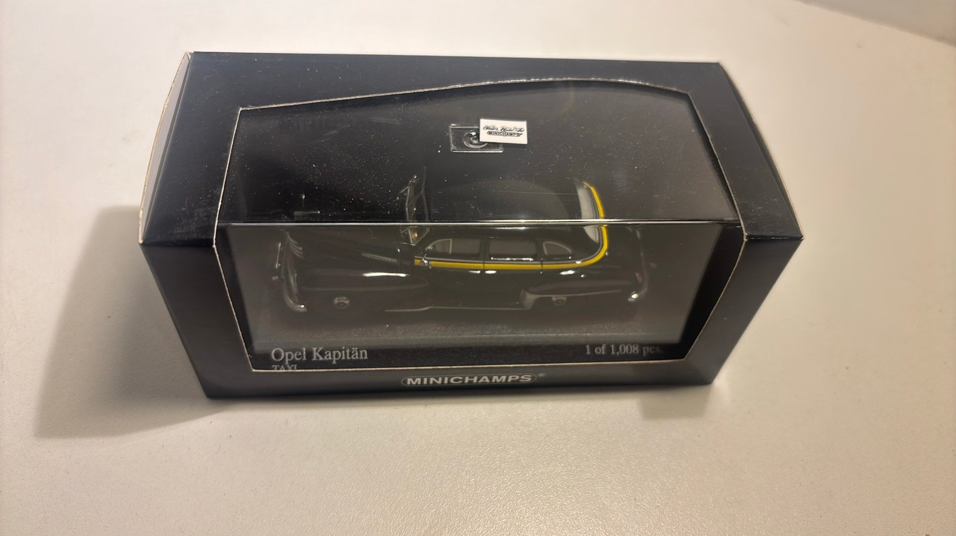 Opel kapitan taxi minichamps 1.43, Auto, Ophalen of Verzenden, MiniChamps, A