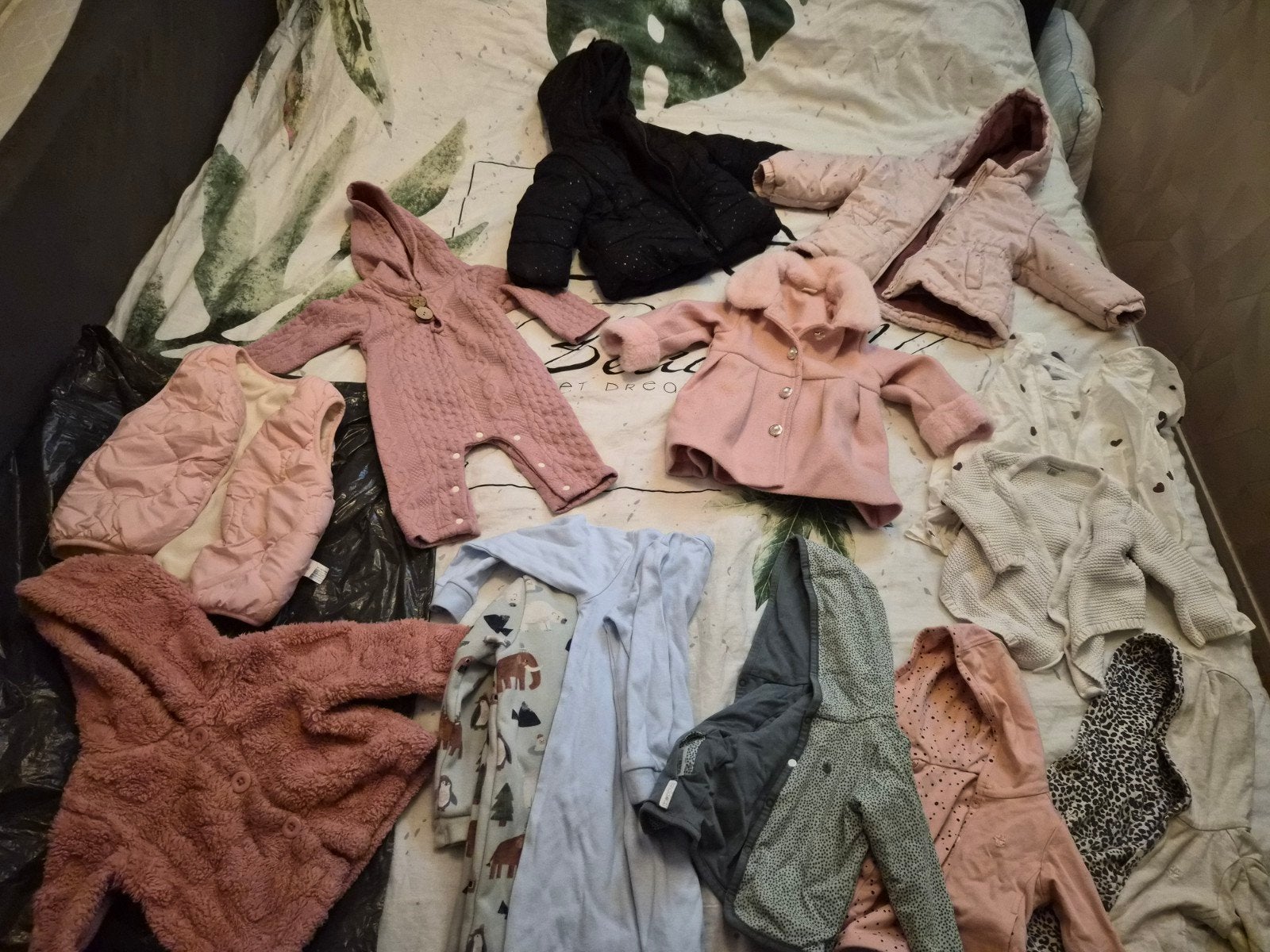 Babykleding pakket: jassen, vesten & boxpakjes (0-6 mnd), Ophalen, Gebruikt, Meisje
