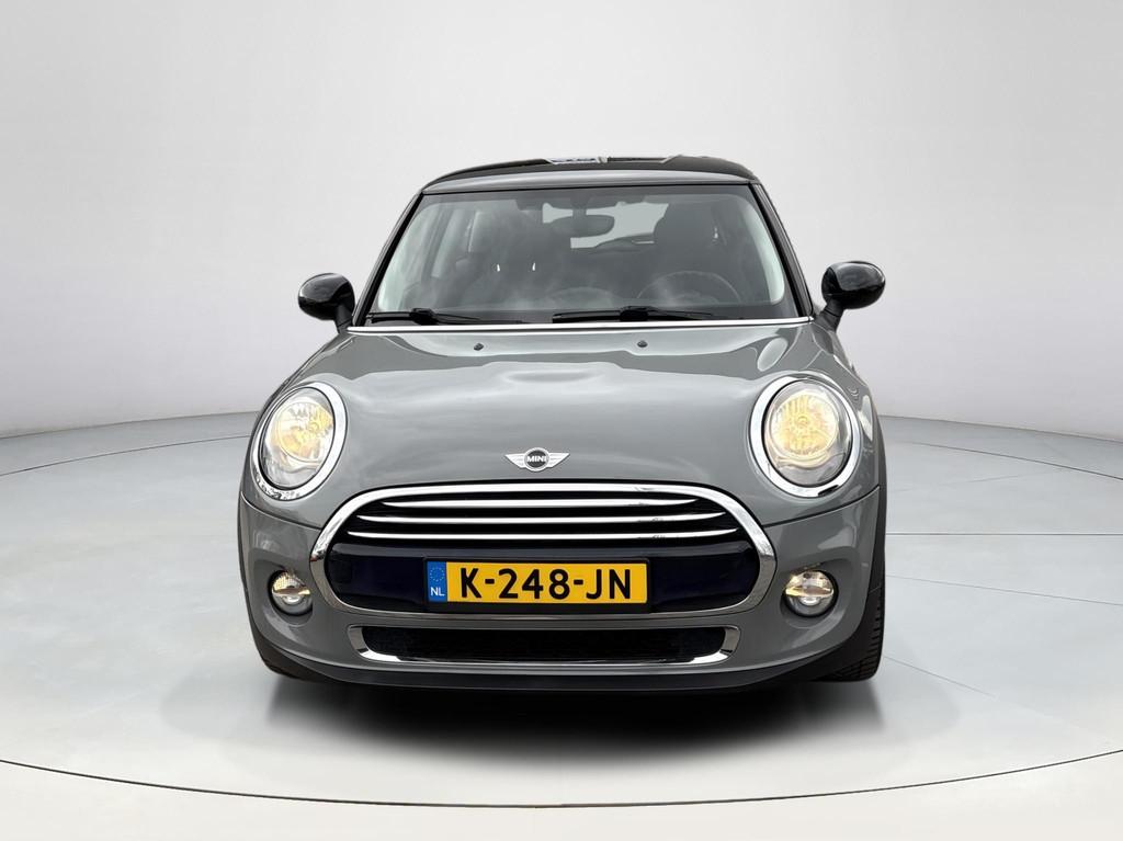 Mini Mini 1.5 Cooper Salt Business | TopStaat | Trekhaak afn, Voorwielaandrijving, 12 maanden, Gebruikt, 4 stoelen