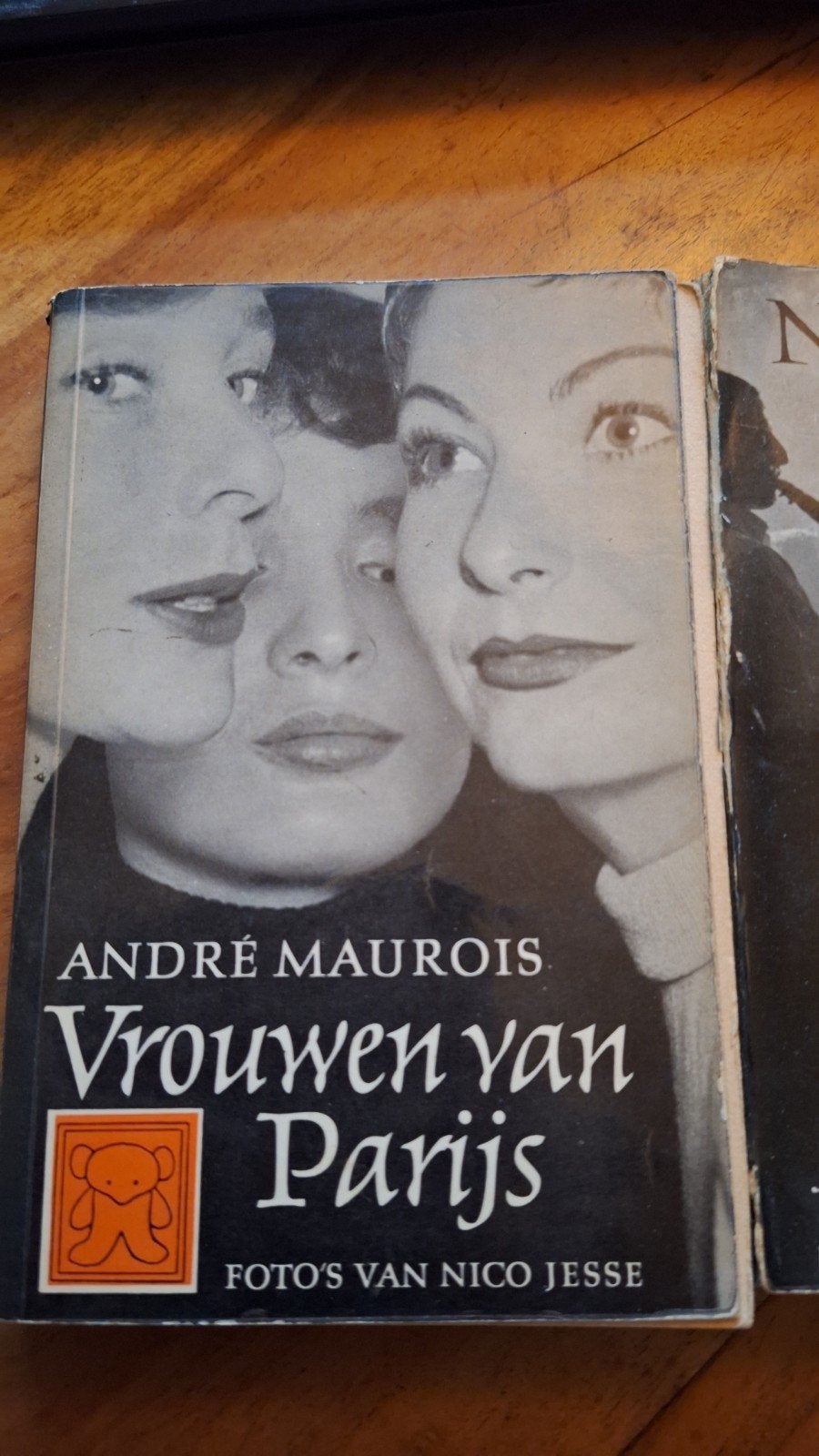 Vrouwen van Parijs & Nachten van Parijs (2 boeken), Ophalen of Verzenden, Gelezen, André Maurois, Jan Brusse, Nederland