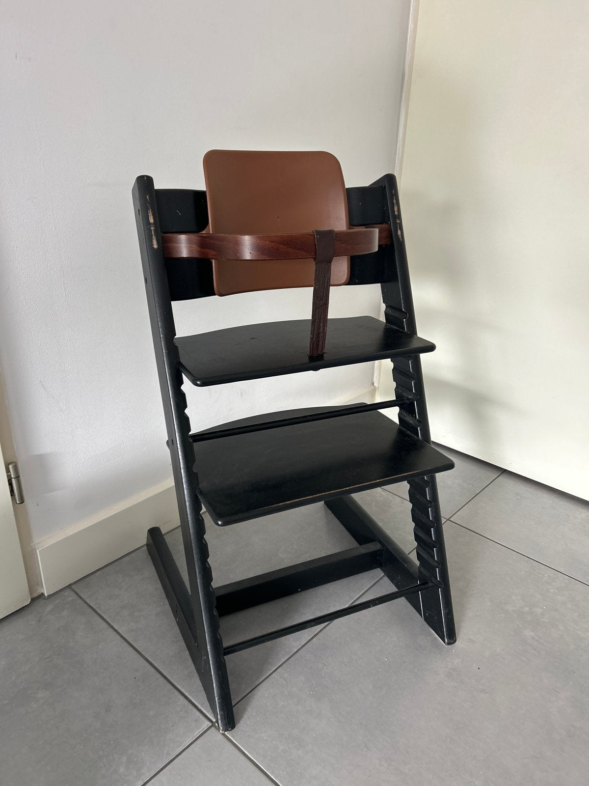 Stokke kinderstoel oud model inclusief beugel, Ophalen, Gebruikt, Meegroeistoel, Aanschuifbaar