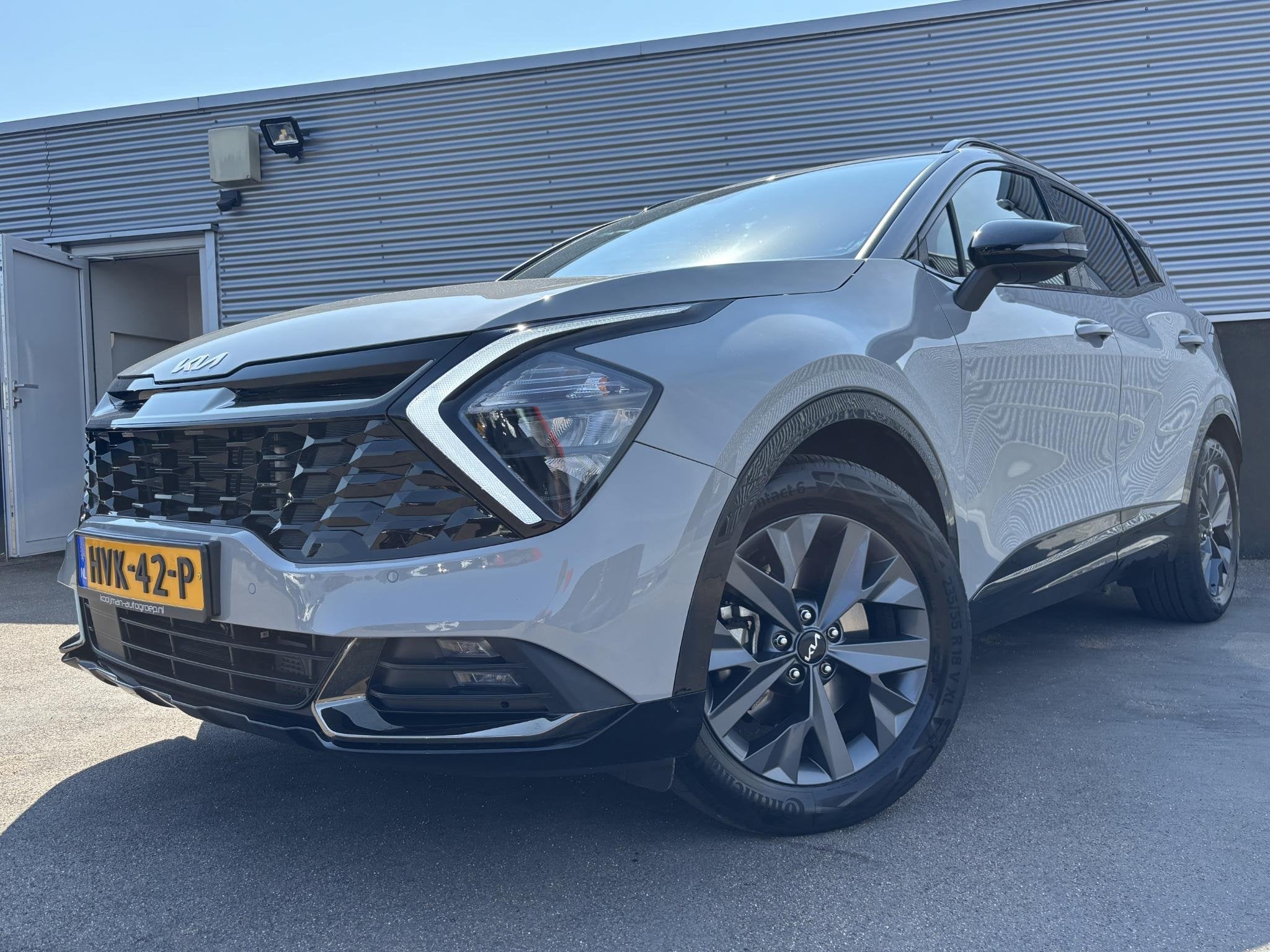 Kia Sportage 1.6 T-GDi Hybrid Dark Edition NL-auto, Nieuw ge, Auto's, Gebruikt, Euro 6, 4 cilinders, 1360 kg