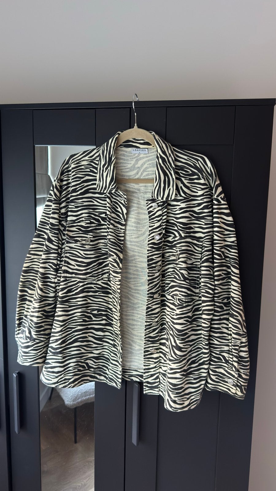 Loavies spijkerjas met zebraprint maat M, Ophalen of Verzenden, Zo goed als nieuw, Maat 38/40 (M), Zwart