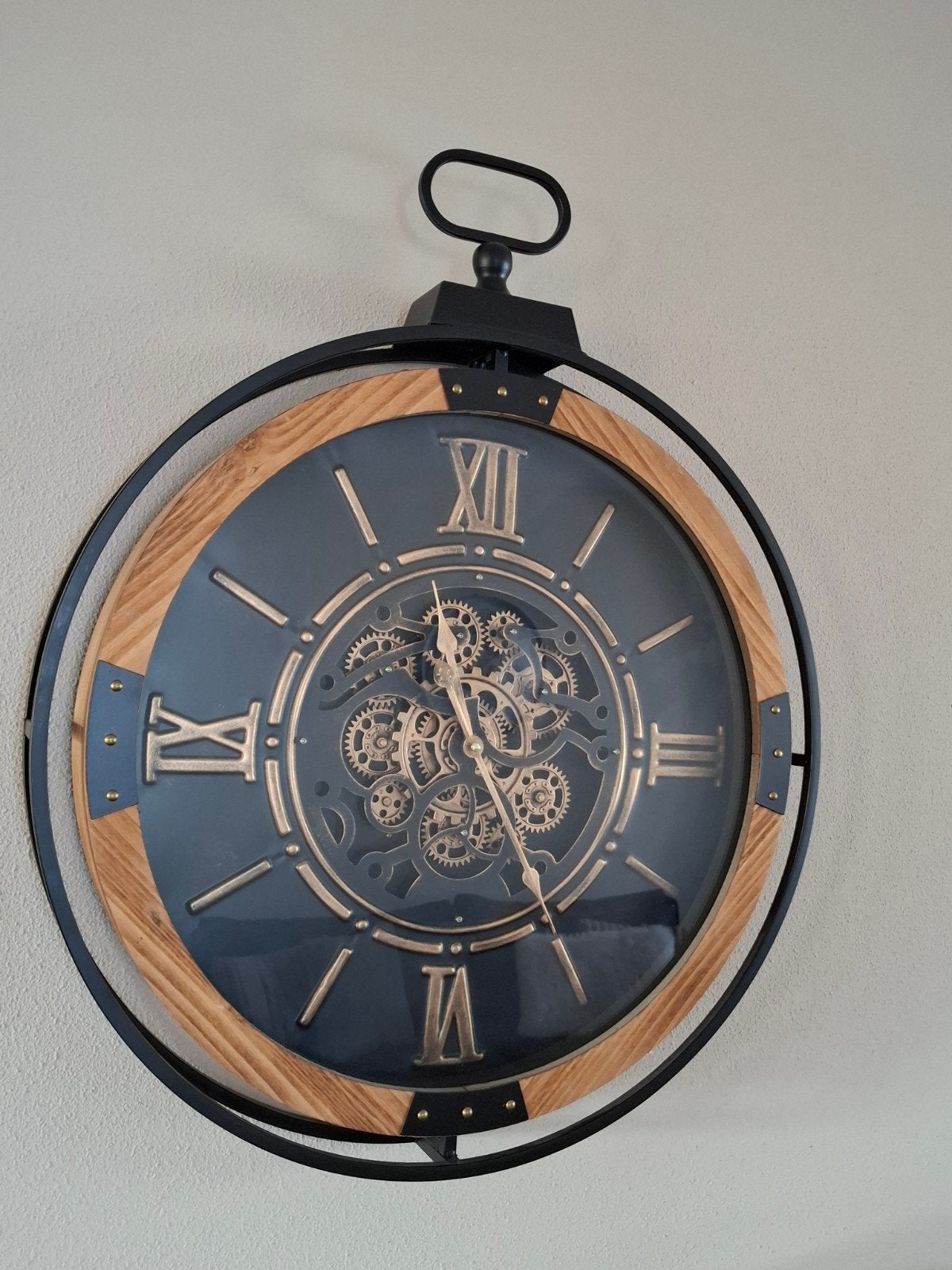Industriële Wandklok met Zichtbaar Uurwerk, Ophalen, Wandklok, Zichtbaar uurwerk, Analoog