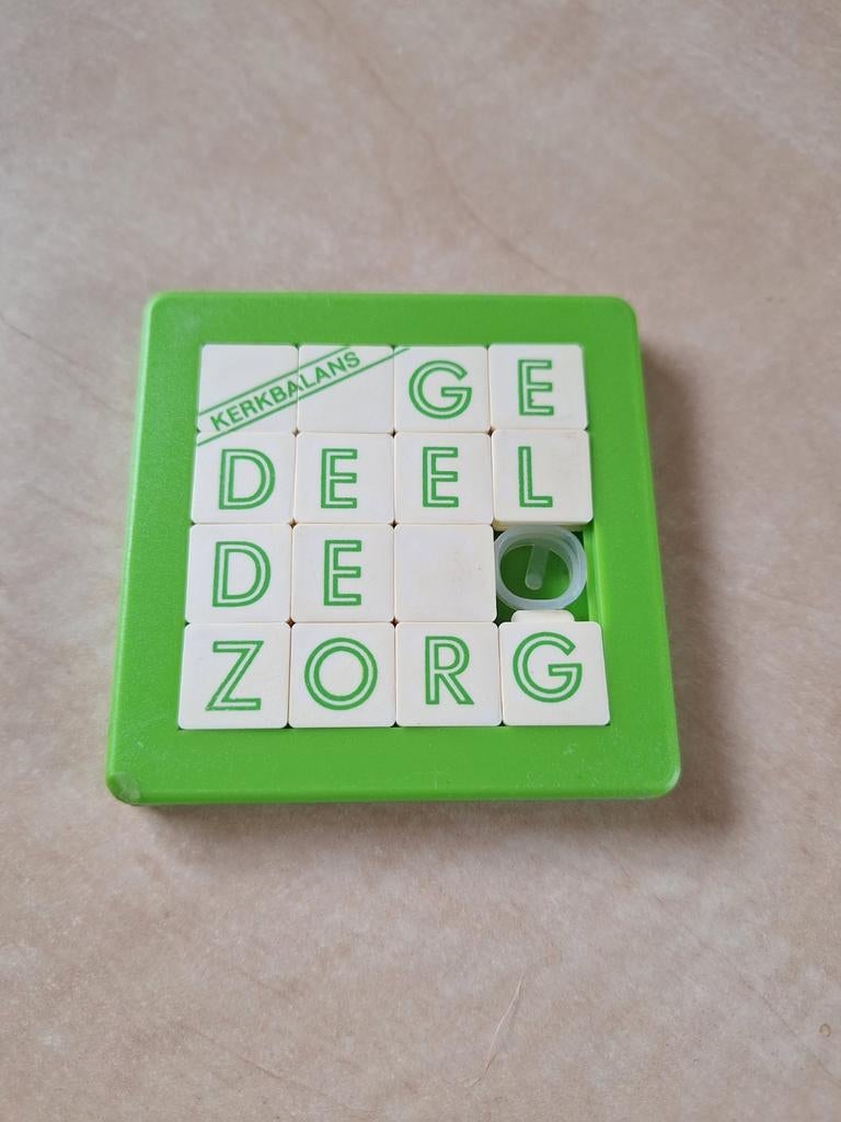 Verschillende schuipuzzels schuifpuzzel reclame, Ophalen of Verzenden, Minder dan 500 stukjes
