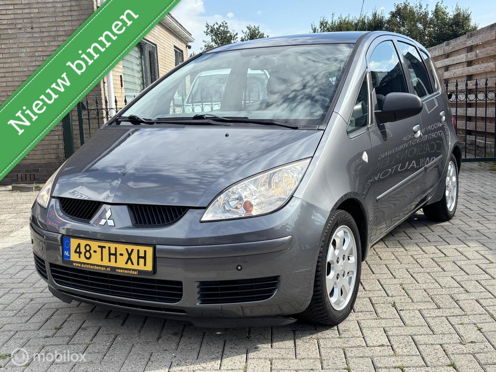 Mitsubishi Colt 1.3 | AUTOMAAT | AIRCO | PDC | NIEUWE APK !, Parkeersensor, Gebruikt, 31 €/maand, Colt