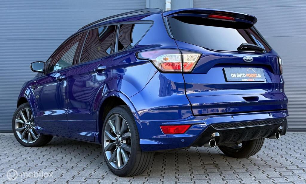 Ford Kuga 1.5 EcoBoost ST Line 182PK Navi+/19"/Trekhaak/Wint, Auto's, Automaat, 4 cilinders, Blauw, 1586 kg